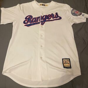 Ivan “Pudge” Rodriguez Texas Rangers Hall of Fame Jersey